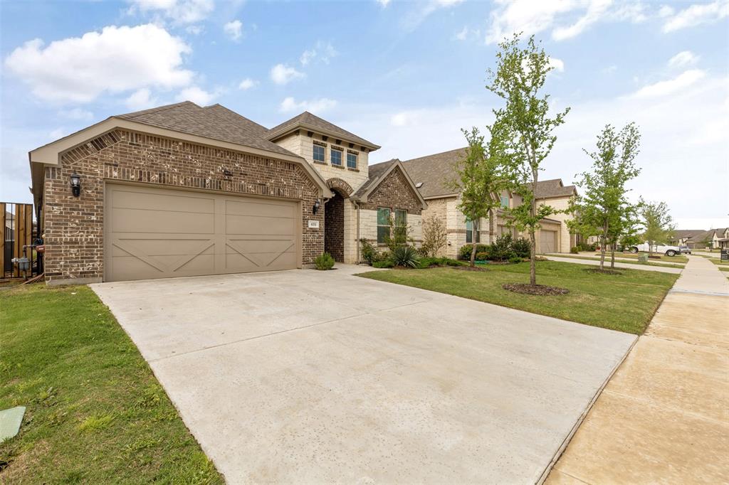 435 Letara Vista Drive