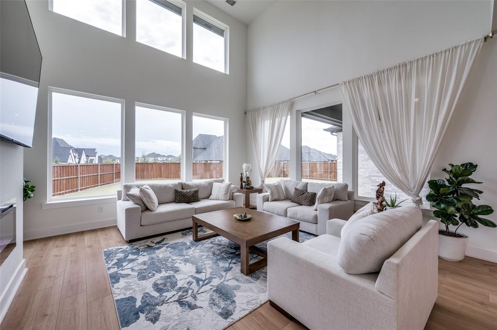 Lakewood Ph 6 - Residential