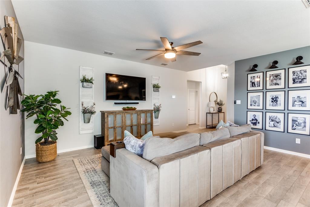 Chapel Crk - Residential