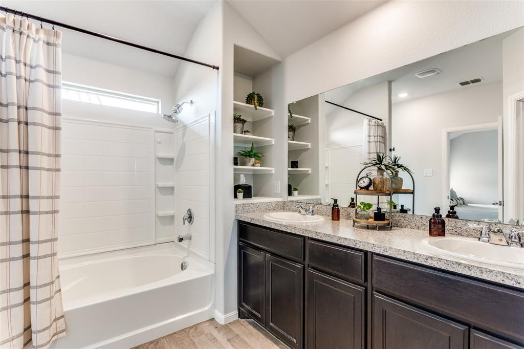 Chapel Crk - Residential