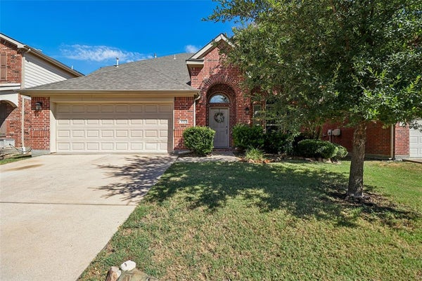 4321 SUMMER STAR LN, FORT WORTH, TX 76244 - Image f86615ea3dcff950bc0ff993ffdb62fc/2325658256