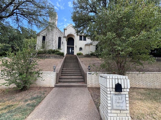 2717 LAUREL VALLEY LN, ARLINGTON, TX 76006 - Image f866bc02cf18b8cd242c1284d32155e9/3146216445