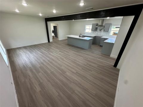 107 Mcarthur Lane Cleburne TX 76031