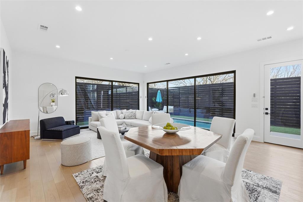 3633 Thedford Avenue