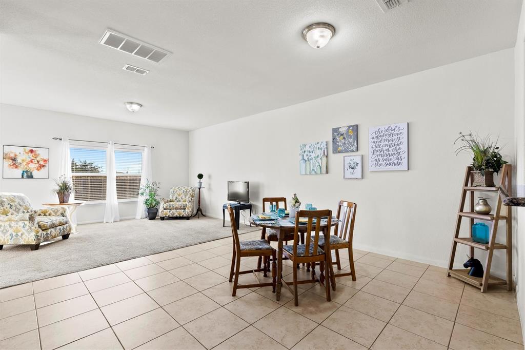 2112 Foxglove Court