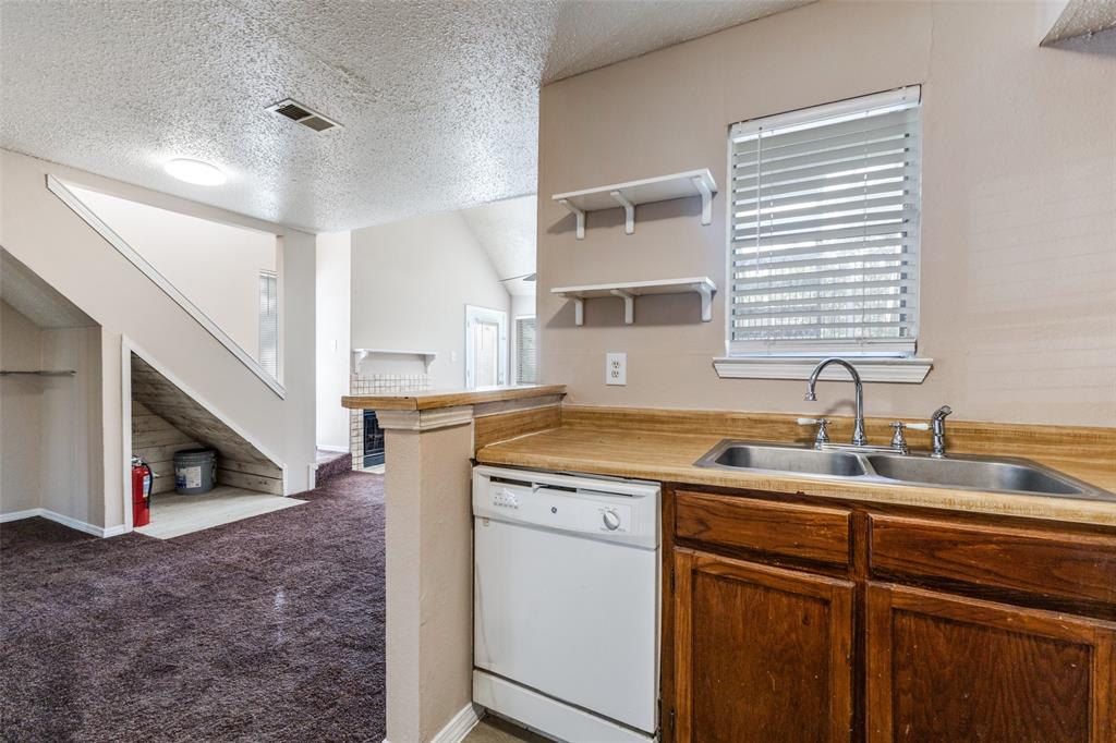 Richland Trace Condos - Residential