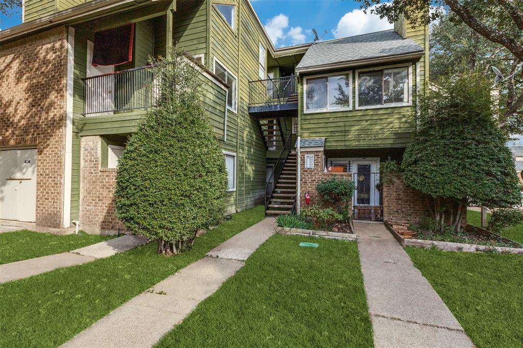 Richland Trace Condos - Residential