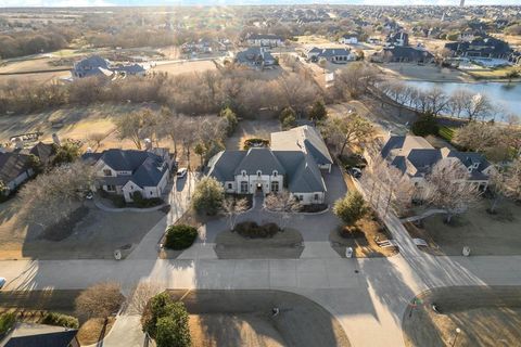 Photo of 931 Woodview Drive, Prosper, TX 75078 (MLS # 21023290)