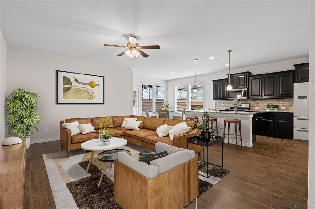 Cleburne, Texas 76033, United States, 4 Bedrooms Bedrooms, ,2 BathroomsBathrooms,Residential,Active,167647