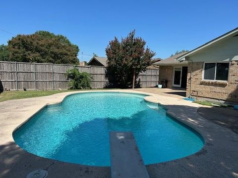 431 Malden Drive Richardson TX 75080