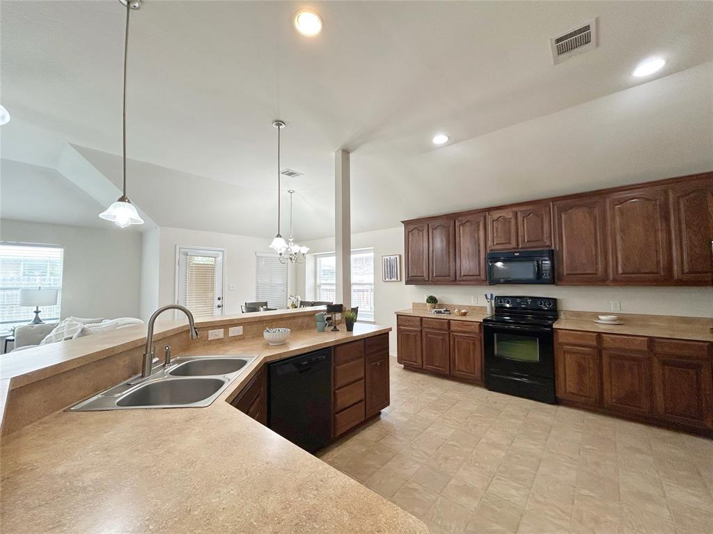 Matador Ranch Add - Residential Lease