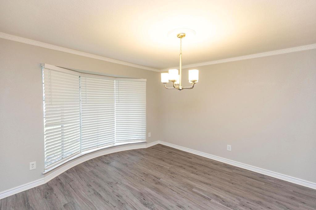 2425 Coleshire Drive