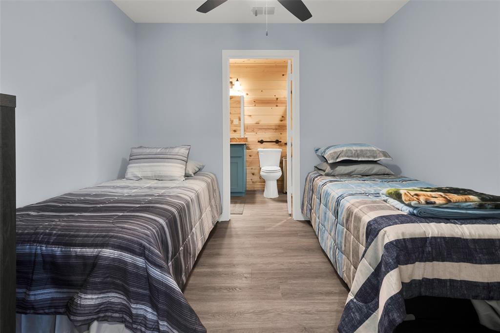 J Weeks Surv Abs #1149 - Residential