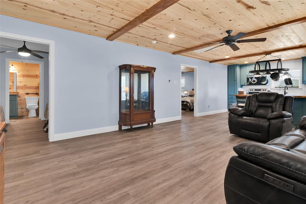 J Weeks Surv Abs #1149 - Residential