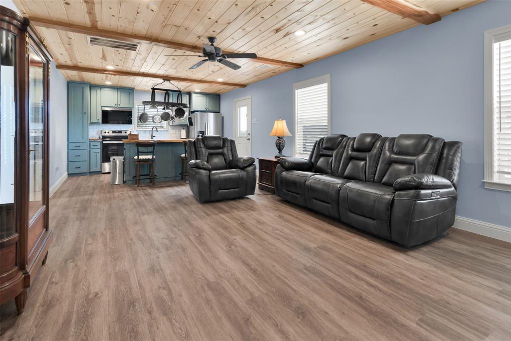 J Weeks Surv Abs #1149 - Residential