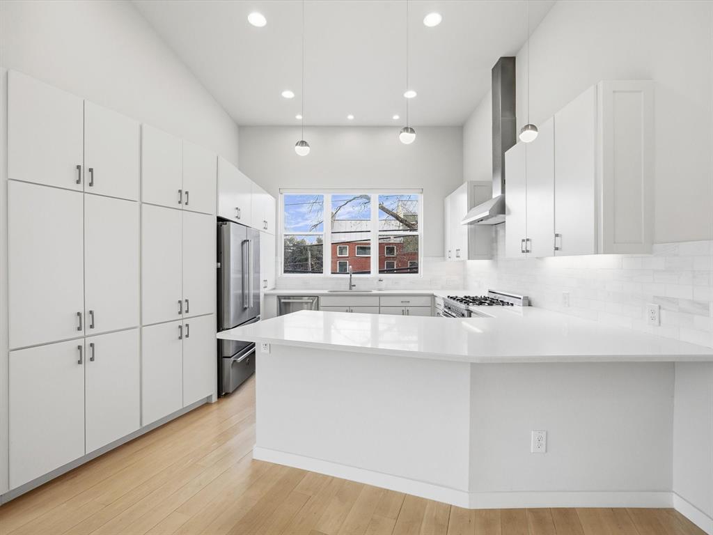 Alcott Fitzhugh Heights - Residential