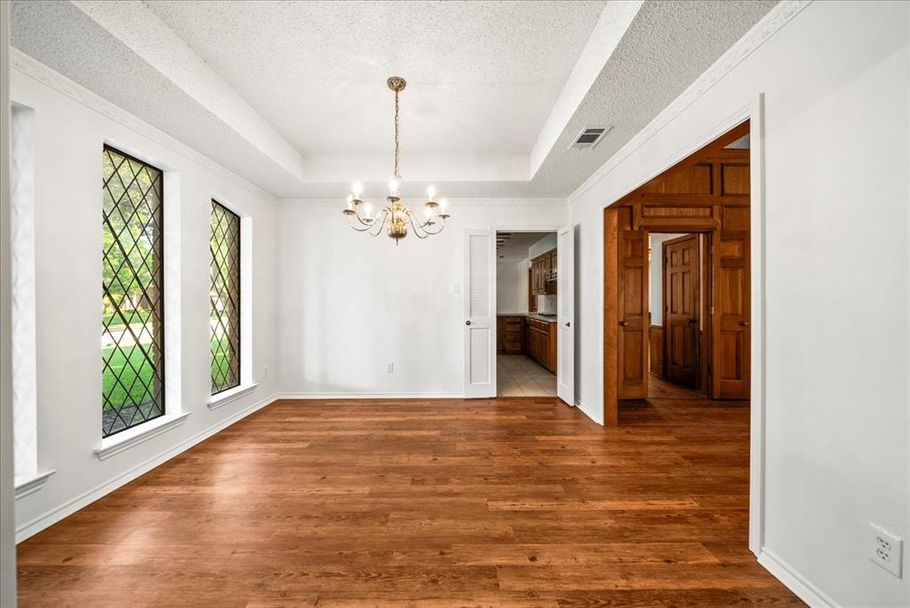 2213 Cardinal Drive