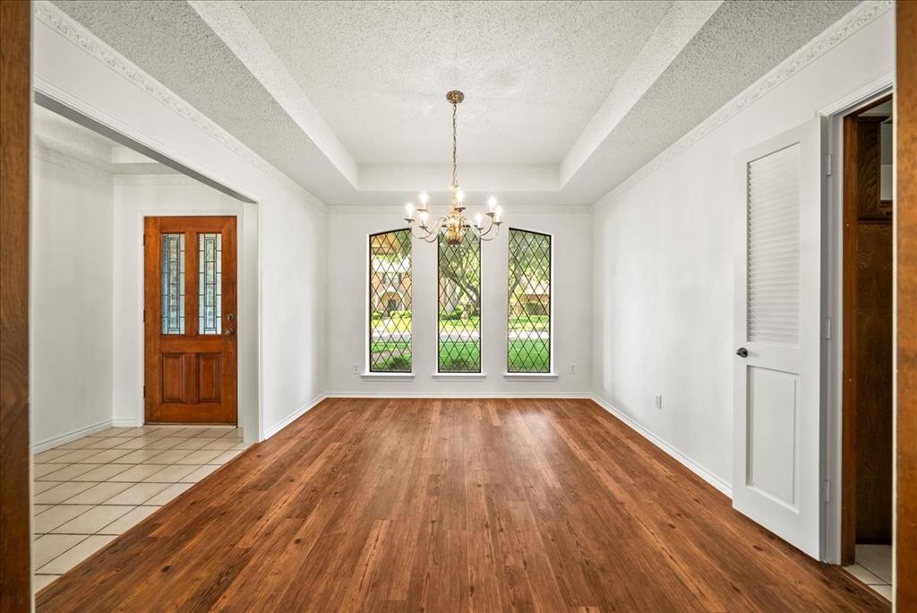 2213 Cardinal Drive