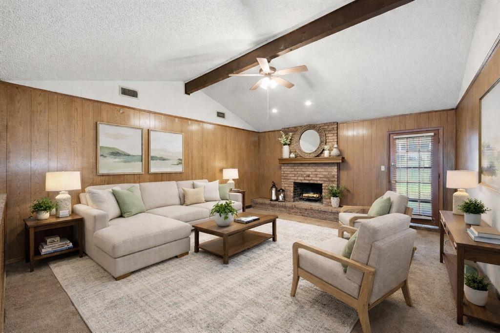 4300 Spring Hill Lane