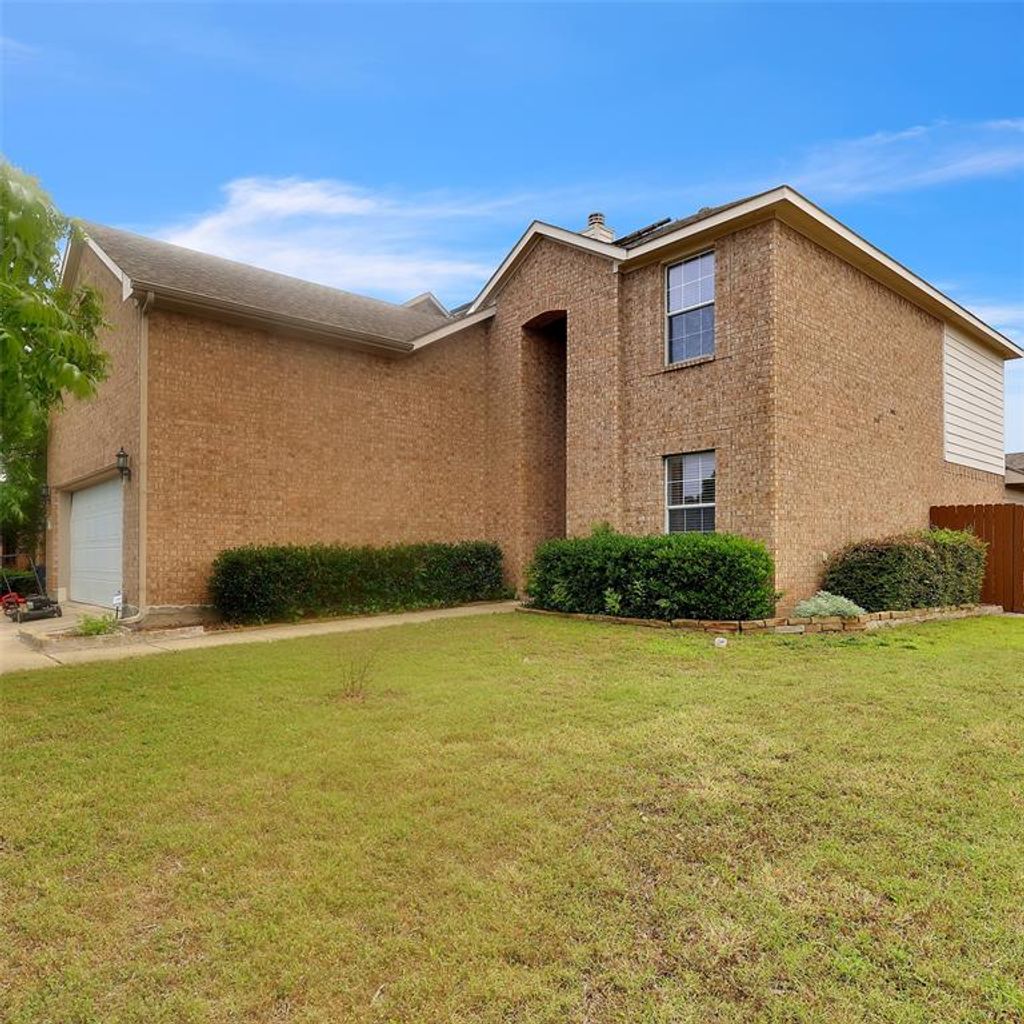 Photo of 2080 Meadow Park Drive, Princeton, TX 75407 (MLS # 21215360)