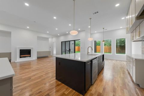 3839 Hawick Lane Dallas TX 75220