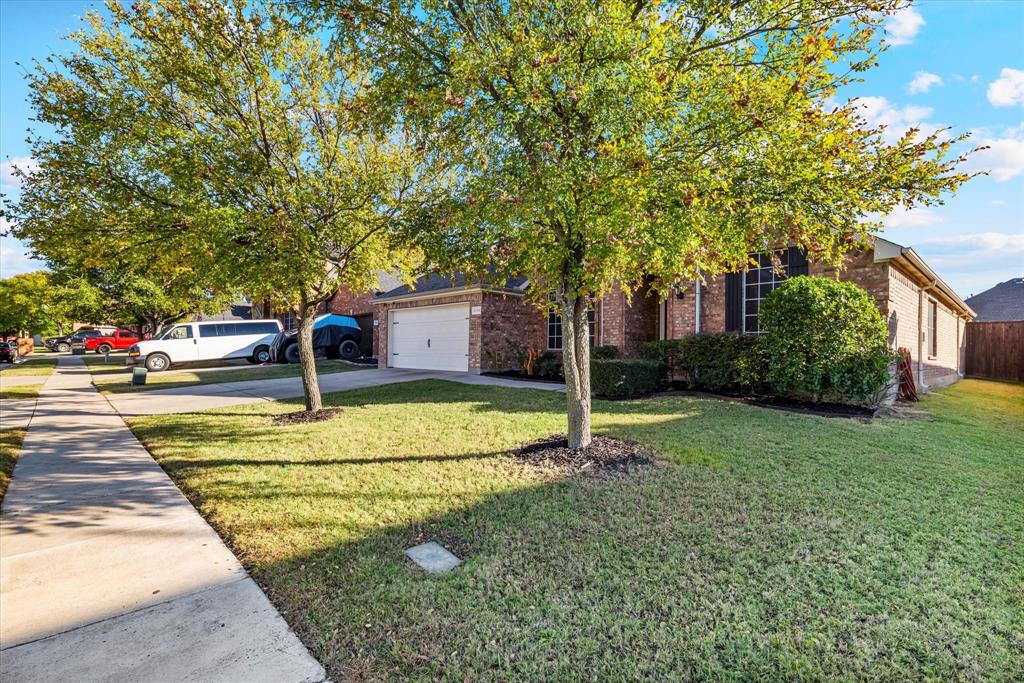 2604 Leisure Lane