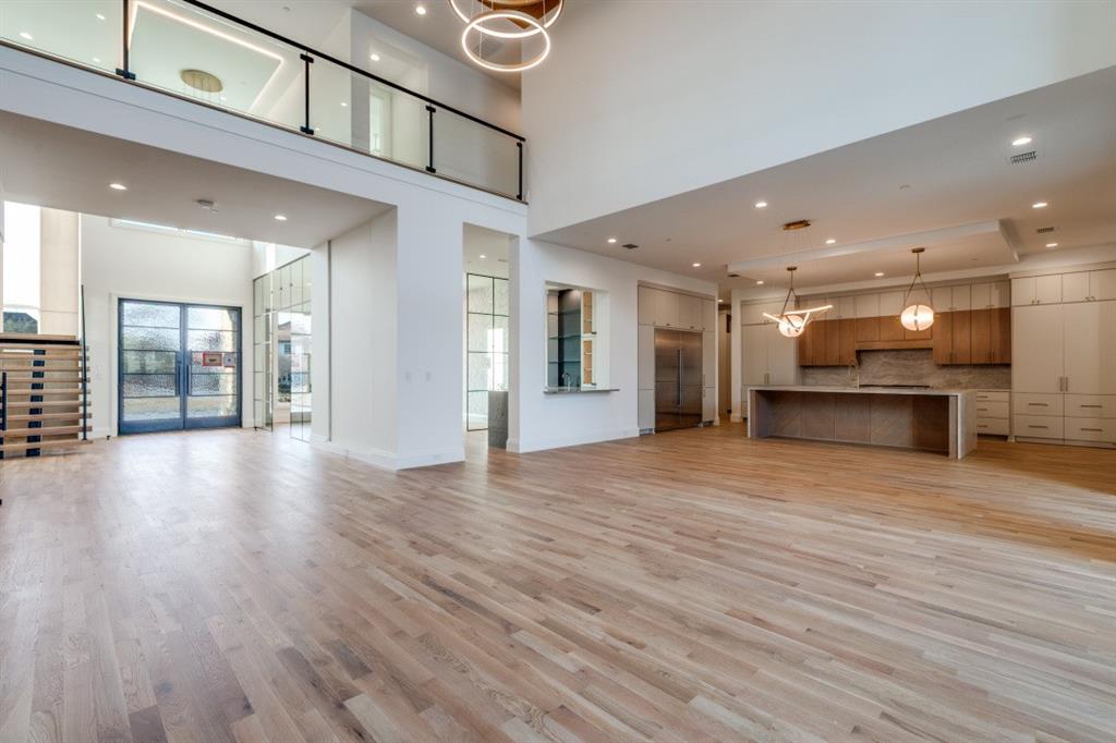 Hills of Kingswood - Residential