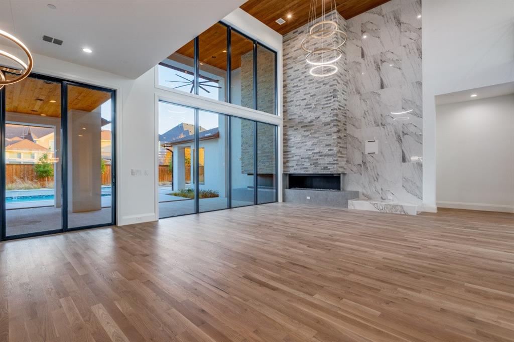 Hills of Kingswood - Residential