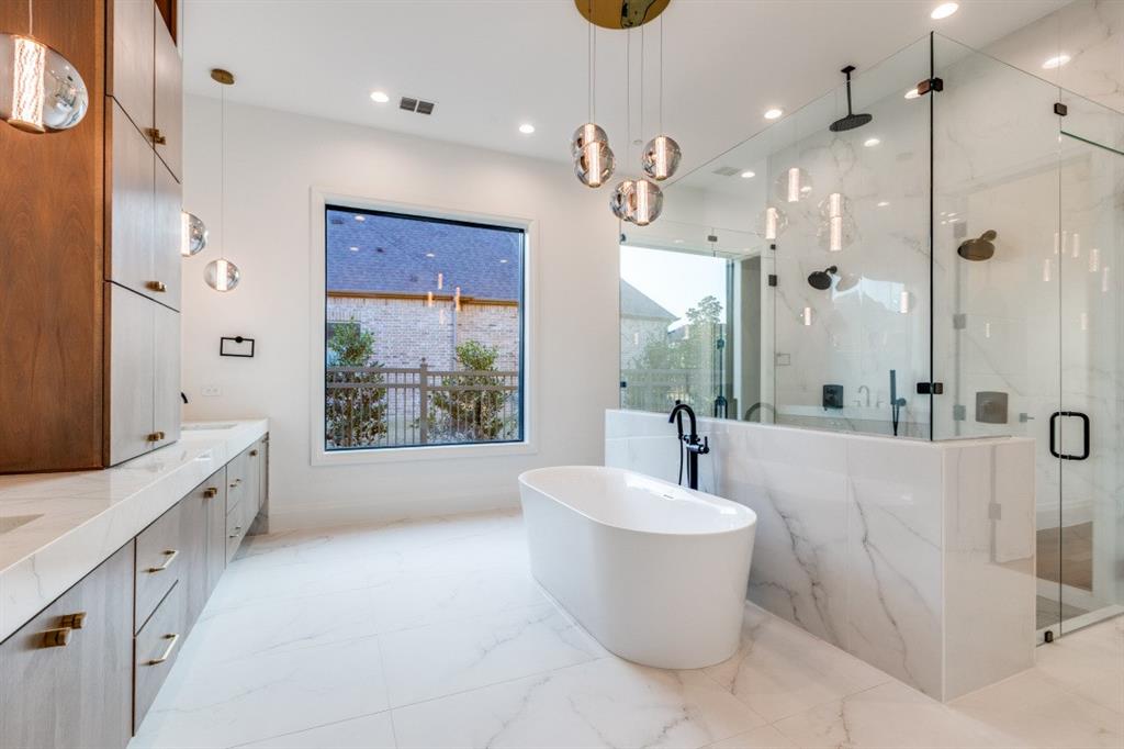 Hills of Kingswood - Residential