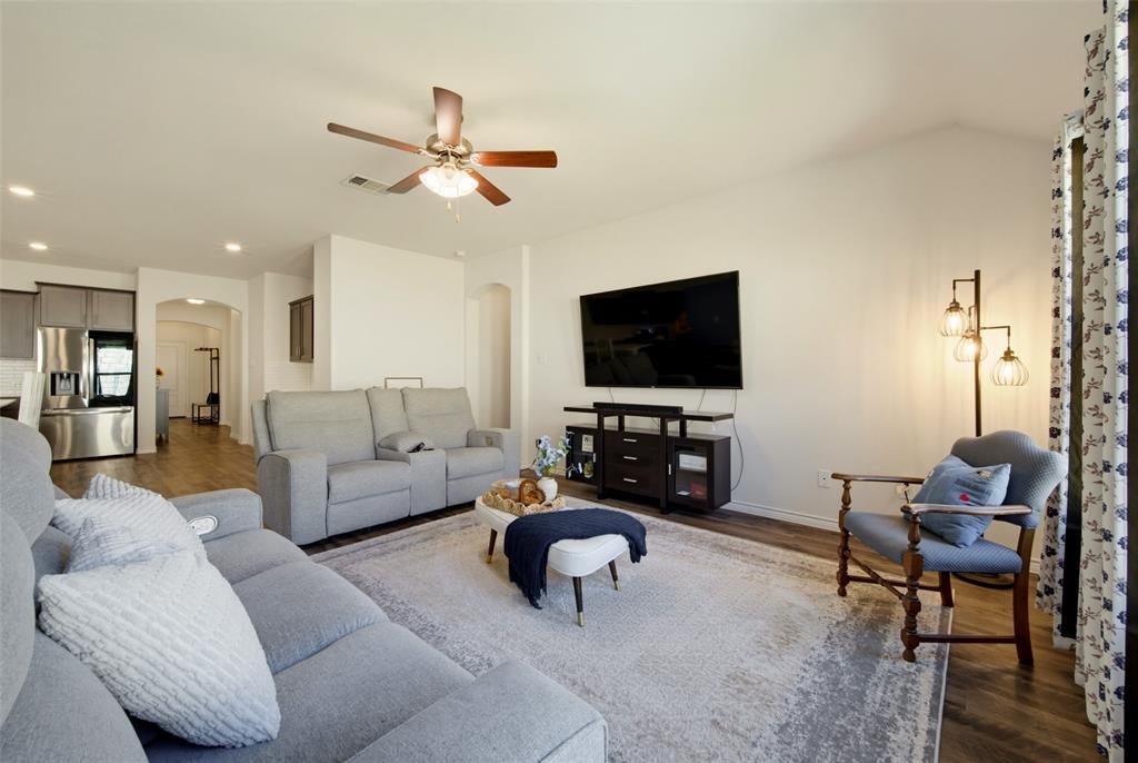 3505 Sabine Drive
