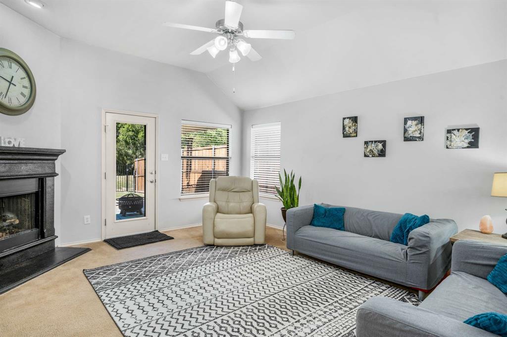 Summit View Lake Ph Two - Residential