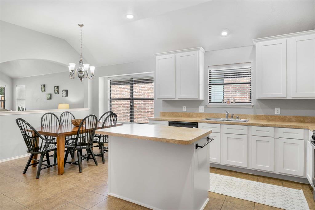 Summit View Lake Ph Two - Residential