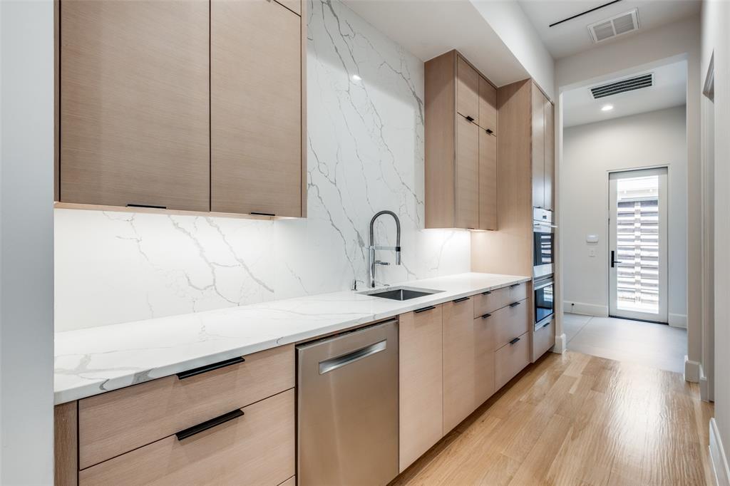 PRESTON CLUB ESTATES NO 2 - Residential