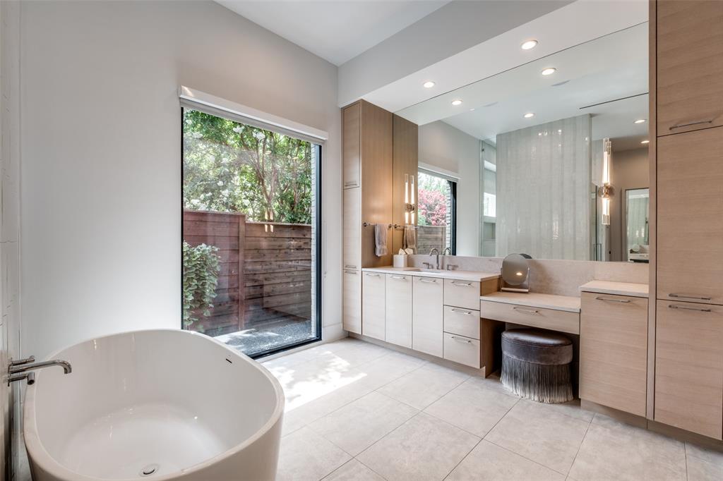 PRESTON CLUB ESTATES NO 2 - Residential