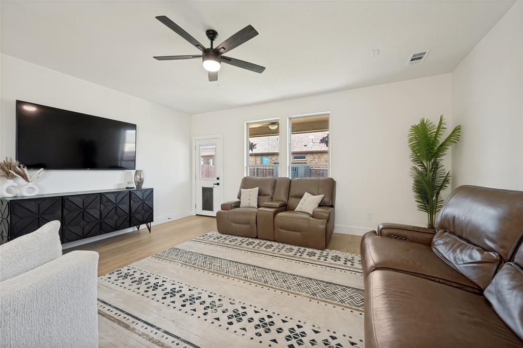 Hawthorne Meadows - Residential