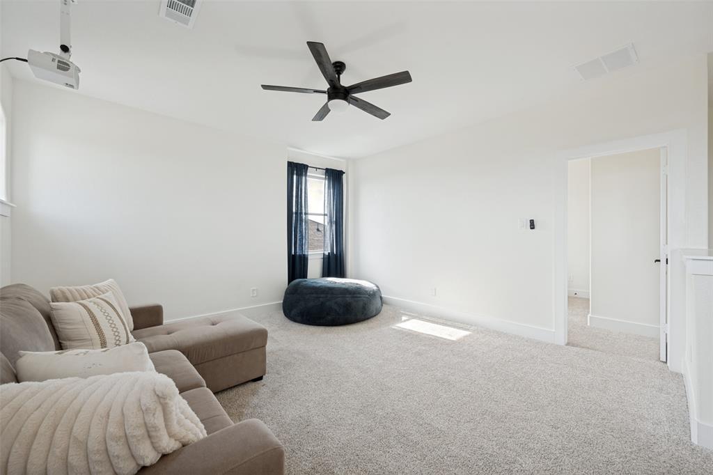 Hawthorne Meadows - Residential
