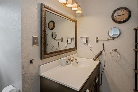 Tiny photo for 243 Autumn Wood Trail, Gun Barrel City, TX 75156 (MLS # 21279806)