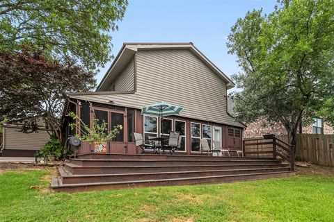 Tiny photo for 243 Autumn Wood Trail, Gun Barrel City, TX 75156 (MLS # 21279806)