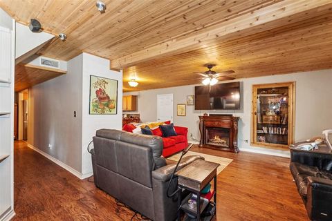 Tiny photo for 243 Autumn Wood Trail, Gun Barrel City, TX 75156 (MLS # 21279806)