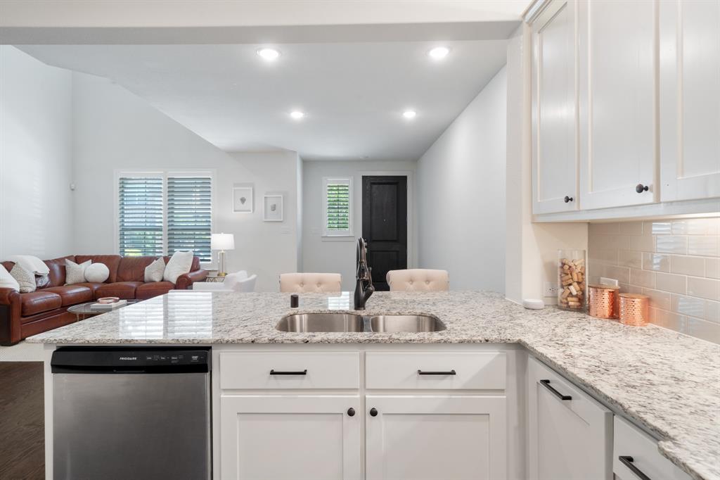 Villas Southgate Ph 1 - Residential Lease