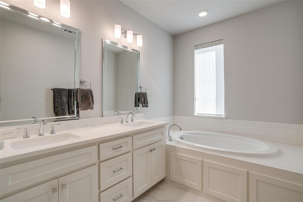 Oakbend Condo Bldg 12 - Residential