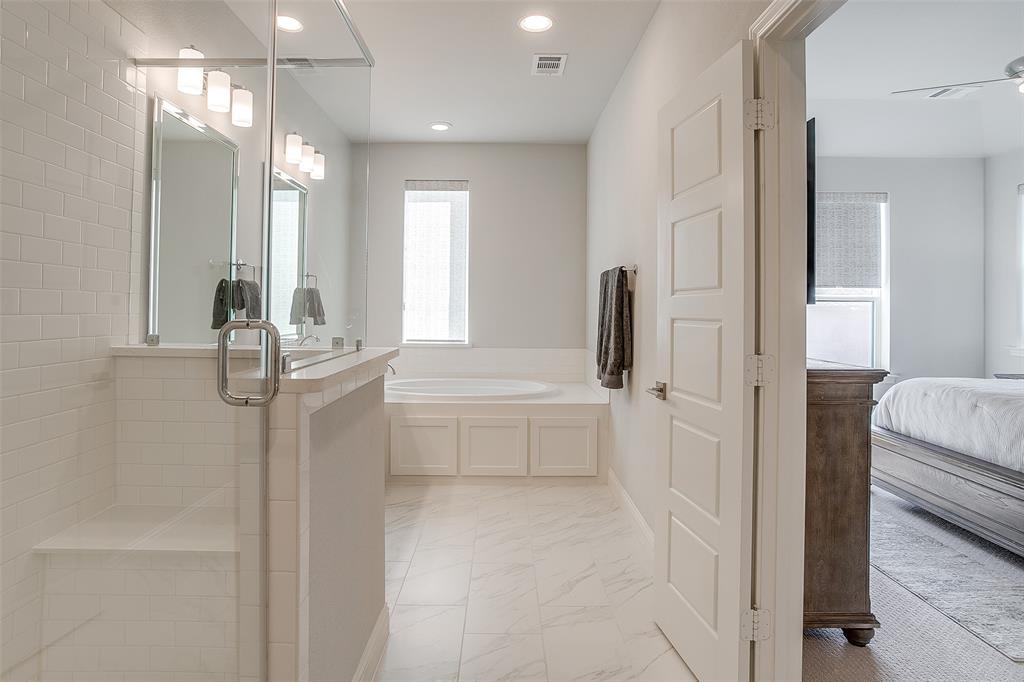 Oakbend Condo Bldg 12 - Residential