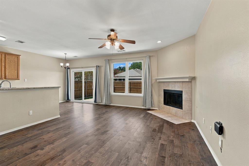 13121 Settlers Trail
