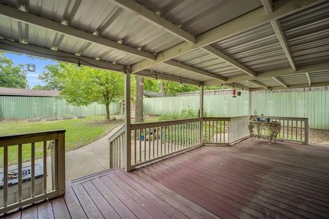 A home in Waxahachie