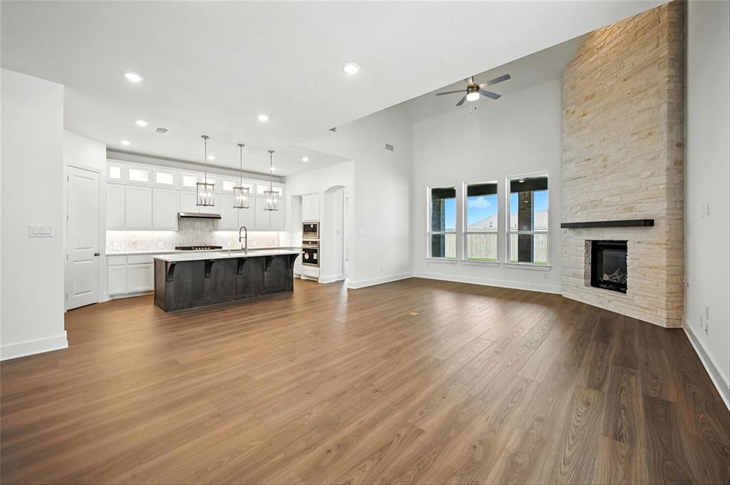 Pecan Square: 50ft. lots - Residential