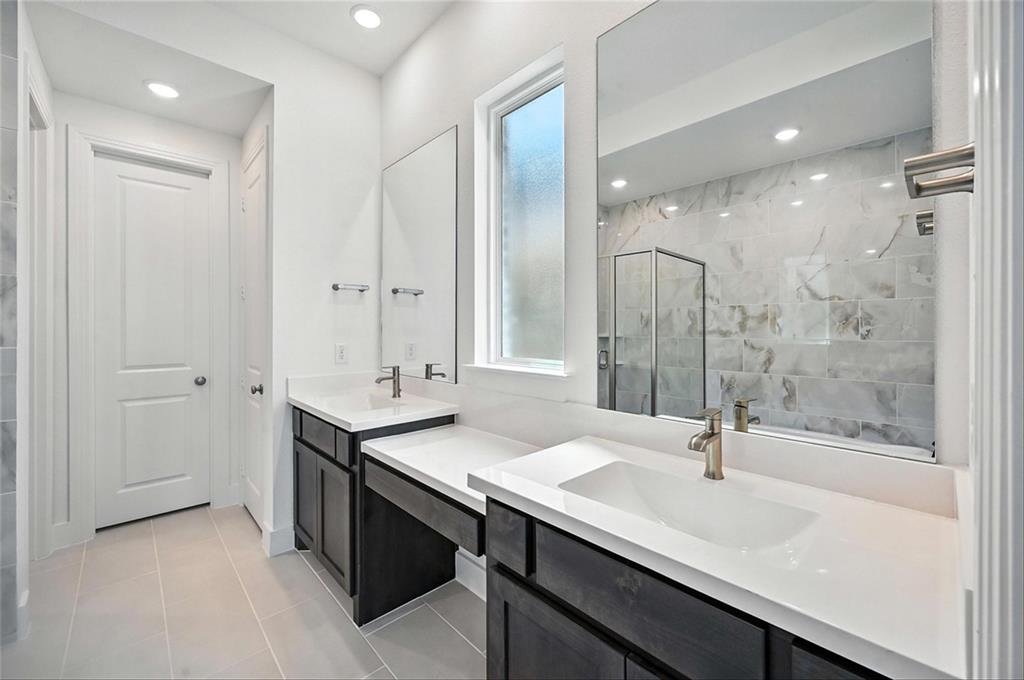 Pecan Square: 50ft. lots - Residential