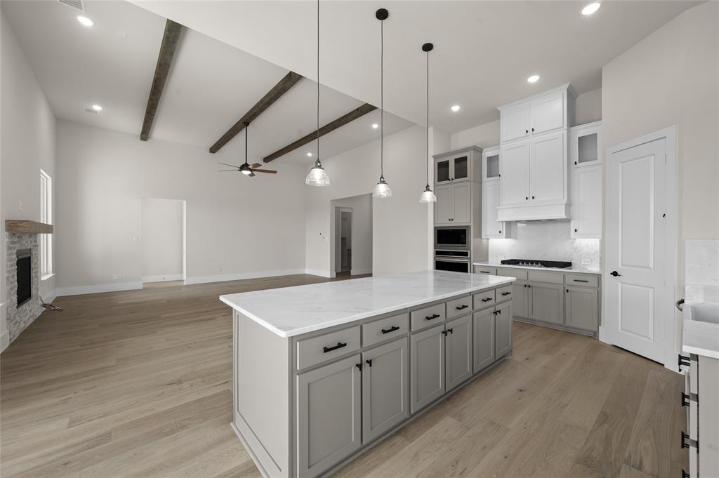 Kelly Ranch - Residential