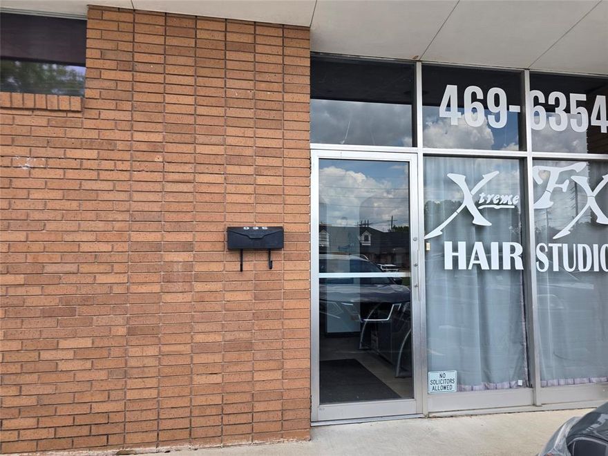 Positioned near major area hospitals, this versatile commercial property offers unlimited potential for your business vision. Previously home to a thriving beauty shop, the space is ready to be reimagined—whether for medical offices, professional services, retail, or creative ventures.

With its convenient location, excellent visibility, and adaptable layout, 935 Olive Street is a blank canvas awaiting your ideas. The property’s accessibility and proximity to high-traffic medical facilities make it an ideal choice for health-related practices or service-based businesses, though its possibilities are truly limitless.

Don’t miss the chance to establish your business in one of Shreveport’s most promising locations.