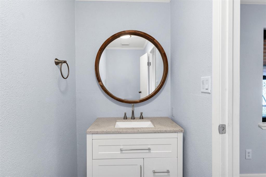 Granbury, Texas 76048, United States, 3 Bedrooms Bedrooms, ,2 BathroomsBathrooms,Residential,Active,85565