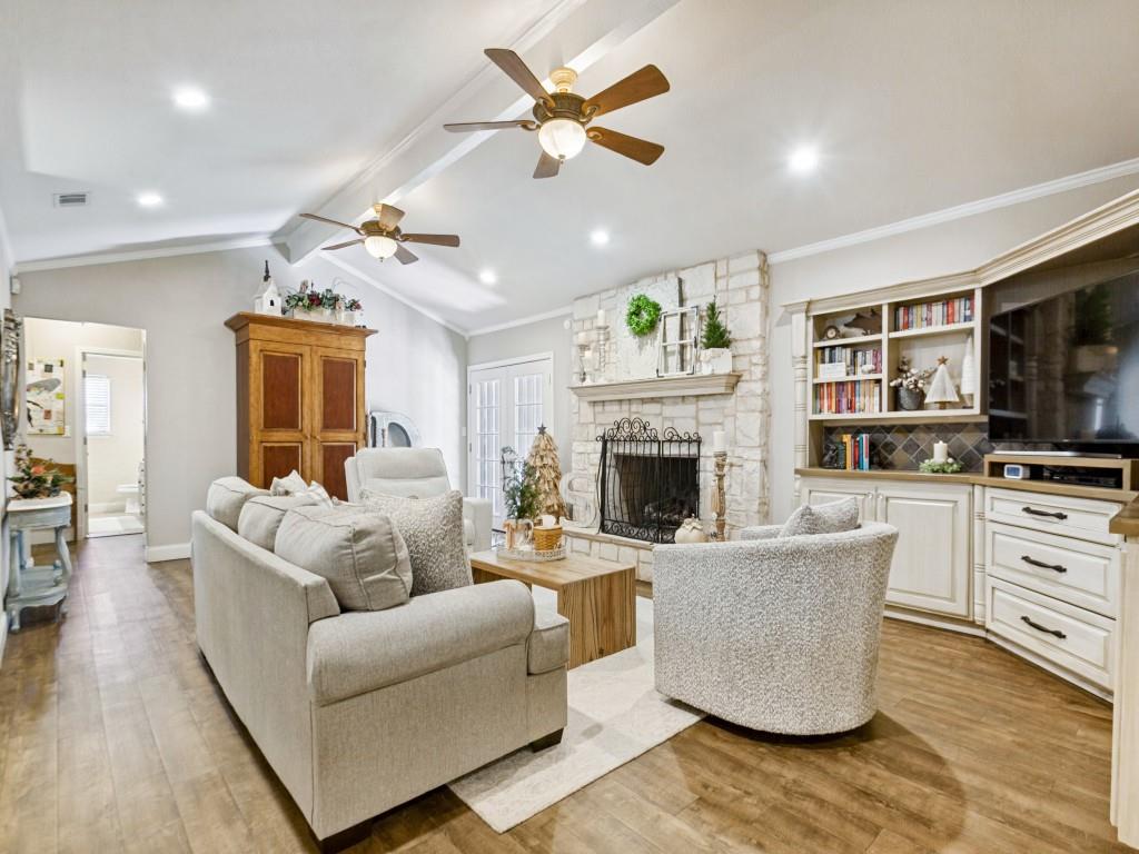 2712 Mollimar Drive